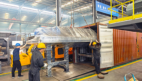 Straw recycling equipment successfully shipped to Pakistan