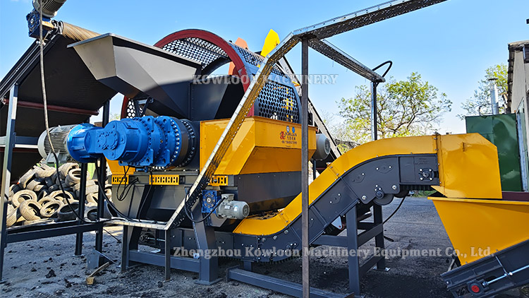 tire shredder in recycling plant